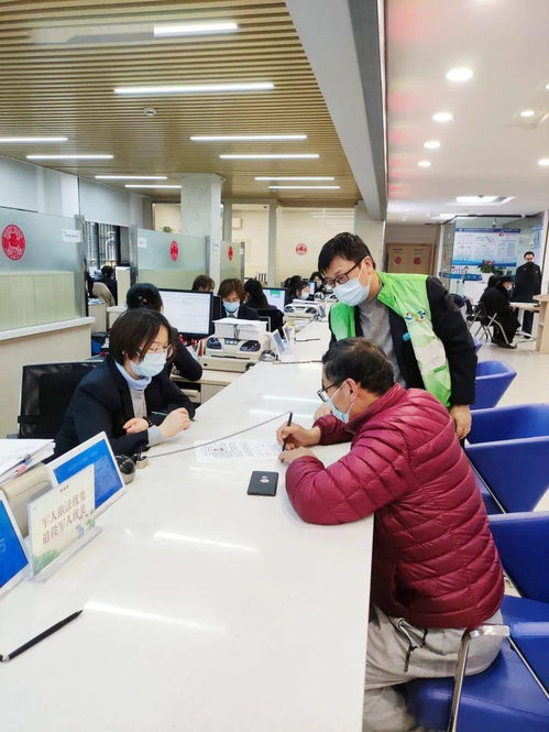 深化“一网通办”信息化最后一公里 武汉探索精准服务“沉默少数”的经验模式